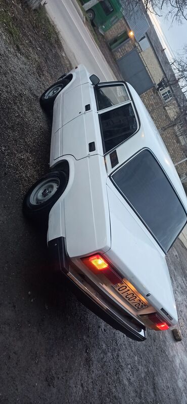 VAZ (LADA): VAZ (LADA) 2107: 1.6 l | 1998 il Sedan — 3