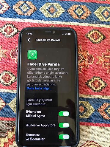 iphone 13 satış: IPhone 11 Pro, 64 GB, Qara, Simsiz şarj, Face ID — 3
