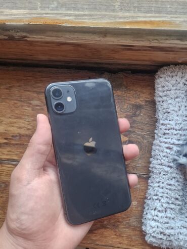 aplle 11: IPhone 11, 64 GB, Qara, Face ID, Simsiz şarj