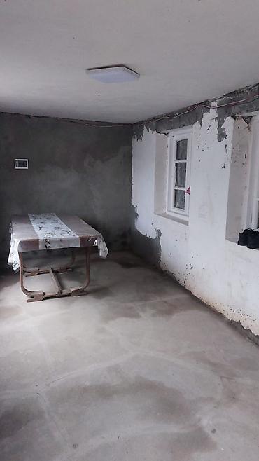Həyət evləri və villaların satışı: Satılır: həyətyanı sahəsi olan fərdi yaşayış evi - Tikili: 2 — 12