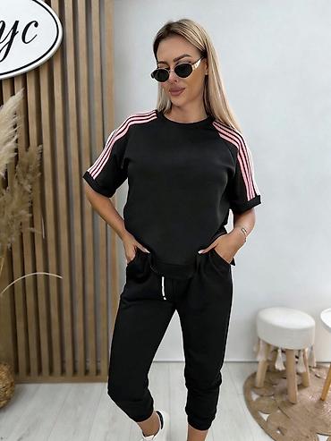 Gornji i donji deo: 04. Komplet trenerka 3.800 dinara A — 8