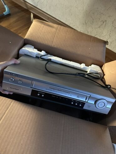 карты памяти class 4 для видеорегистратора: Видеомагнитофон Samsung VHS - Формат: VHS, поддержка воспроизведения