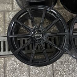 Диски: Диски R 22 Brabus, Комплект, отверстий - 5, Б/у — 3