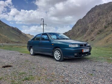фольцваген таурек: Volkswagen Golf: 1995 г., 1.8 л, Механика, Бензин, Хетчбек