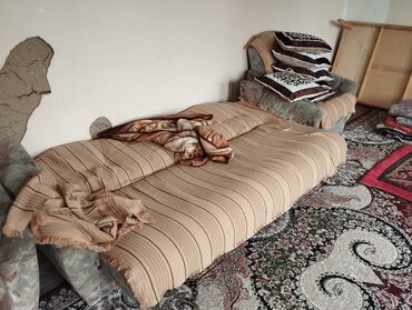 диван стол стул: Раскладной диван, Б/у, Двухстворчатая, Велюр