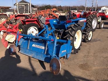 Тракторы МТЗ (Беларус): Продается японский трактор Исеки ТЛ2300 в пути. Идеальное состояние — 4