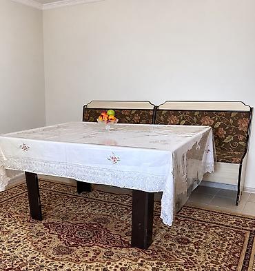 study table: Столовый комплект: прямоугольный обеденный стол + две мягкие скамьи и — 1