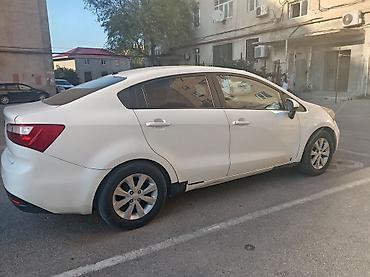 Kia: Kia Rio: 1.4 l | 2012 il Sedan — 5
