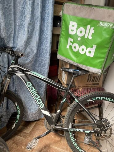 mtb bike: İşlənmiş Dağ velosipedi Adidas, 26", sürətlərin sayı: 16, Ünvandan götürmə