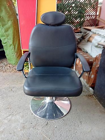 Peşəkar bərbər/kosmetoloji kreslosu - Rəng: qara - Material: yumşaq