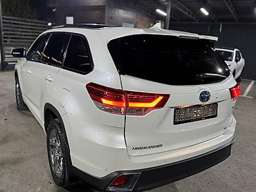 volkswagen golf v: Toyota Highlander: 2018 г., 3.5 л, Гибрид, Кроссовер — 6