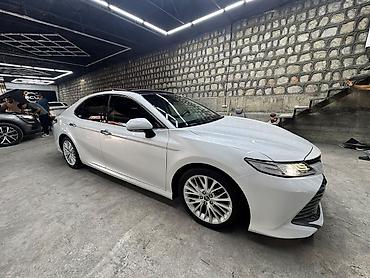 lexus es 2010: Toyota Camry: 2018 г., Седан — 5