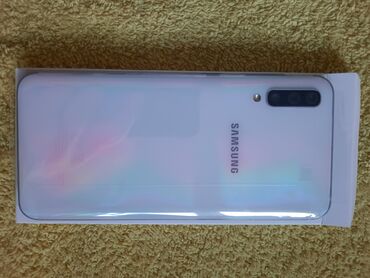 Samsung: Samsung Galaxy A50, 4 GB, bоја - Bela — 10