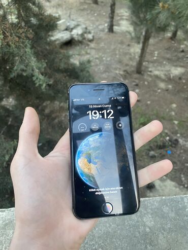 Apple iPhone: IPhone SE 2020, 64 GB, Qara, Barmaq izi
