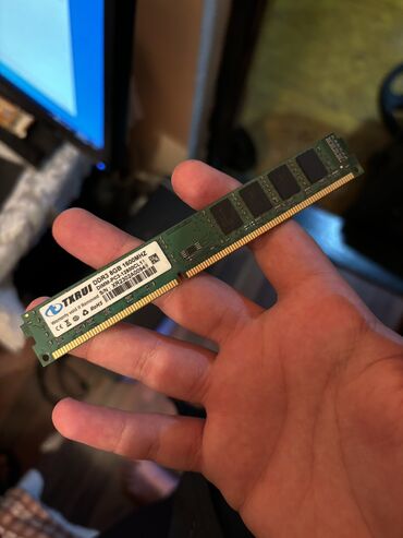 komputer kalonka: Operativ yaddaş (RAM) 8 GB, 1600 Mhz, DDR3, PC üçün, İşlənmiş