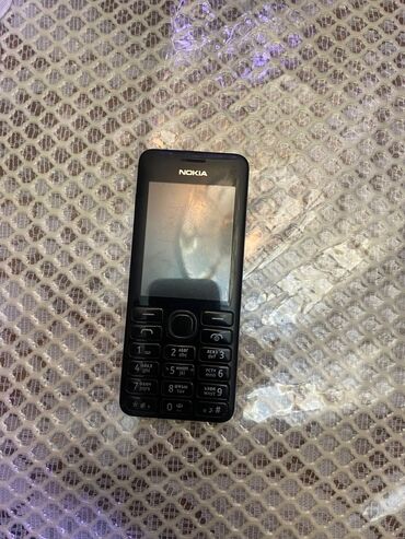 1 terabaytlık telefonlar: Nokia C200