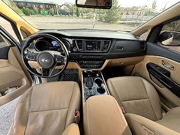 атего шторка: Kia Carnival: 2019 г., 2.2 л, Автомат, Дизель, Минивэн — 8