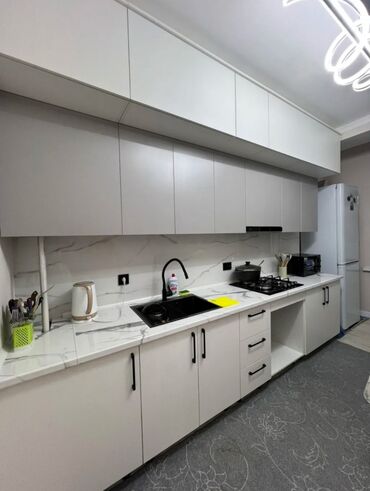 Долгосрочная аренда квартир: 3 комнаты, 80 м², Элитка, 4 этаж, Евроремонт