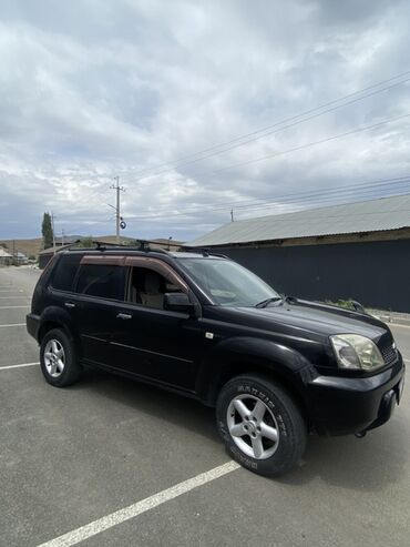 срочно продать машину: Nissan X-Trail: 2001 г., 2 л, Автоматтык, Бензин, Жол тандабас
