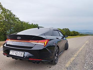 Hyundai: Hyundai Elantra: 1.6 l | 2023 il Sedan — 8
