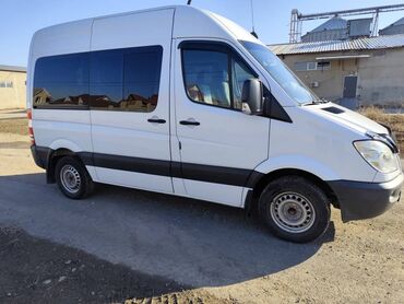 продаю мерседес 221: Mercedes-Benz Sprinter: 2010 г., 2.2 л, Механика, Дизель, Бус