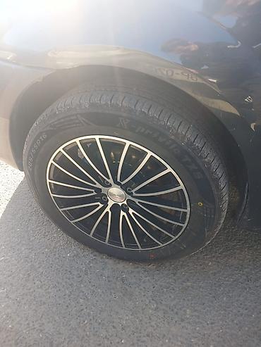 masin diskleri: 205/55 R16 yay/4 fəsil şinlər və 16” yüngül lehimli disklər komplekti — 2