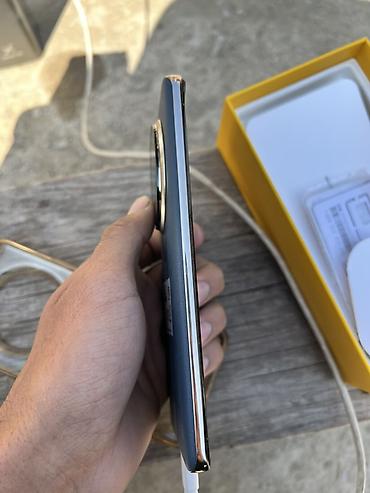 Realme: Realme Б/у, 512 ГБ, цвет - Синий — 3