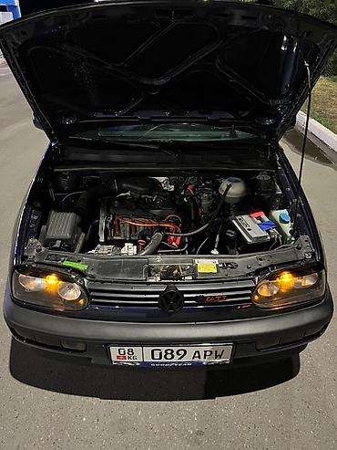 211 mers: Volkswagen Golf: 1993 г., 1.8 л, Механика, Бензин, Хэтчбэк — 5