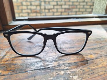 очки хамелеон для зрения цена: Продаю очки для зрения минус 2.25(дальний) Оправа дорого купила