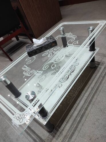 tap az stol stul ikinci el: Jurnal masası, İşlənmiş, Açılmayan, Dördbucaq masa, Türkiyə