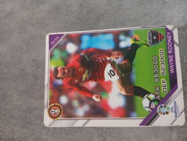 Kolleksiya kartları: Futbol kolleksiya kartları dəsti Tərkib və xüsusiyyətlər: - Tematik — 15