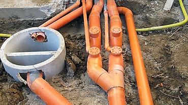 Монтаж и замена сантехники: Монтаж и замена сантехники Больше 6 лет опыта — 14