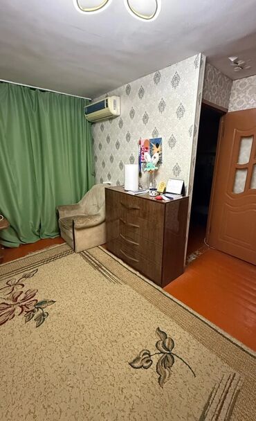 сдам квартиру в бишкеке недорого без посредников: 1 бөлмө, 30 кв. м, Хрущевка, 3 кабат, Косметикалык ремонт