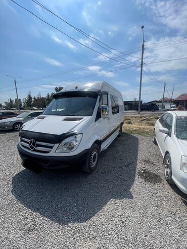 спринтер скорая помощь: Жеңил жүк ташуучу унаа, Mercedes-Benz