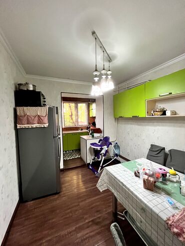 Продажа квартир: 3 комнаты, 60 м² — 8