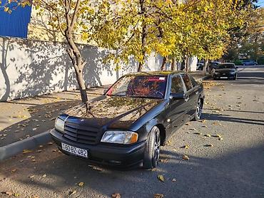 мерседес ешка: Mercedes-Benz C-Class: 1.8 л | Седан — 1