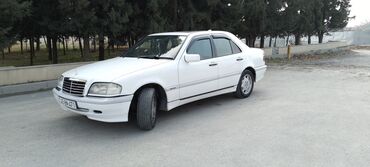 Mercedes-Benz: Mercedes-Benz C 200: 2 l | 1993 il Sedan