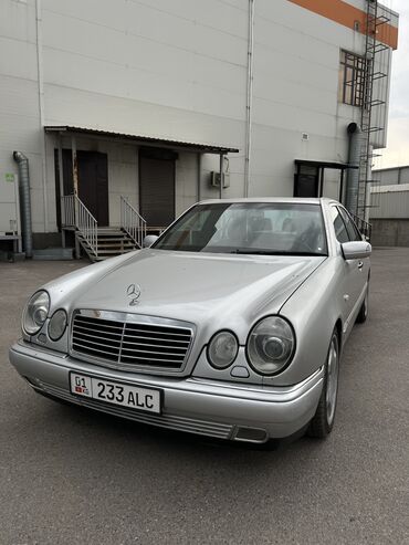 Mercedes-Benz E-Class: 1997 г., 4.3 л, Автомат, Бензин, Седан