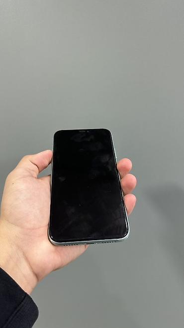 iphone plus: IPhone 11, 128 ГБ, в светло-зелёном цвете. Смартфон с 6,1-дюймовым — 9