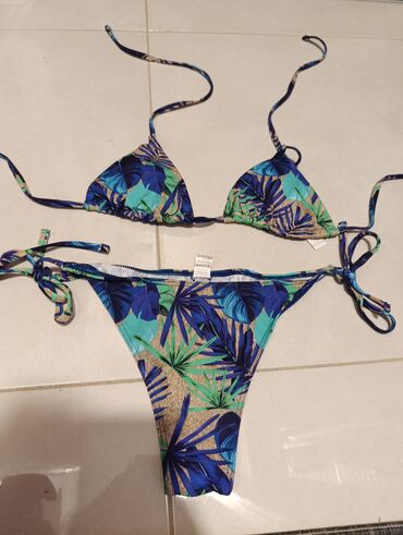 Kupaći kostimi: M, Poliester, Cvetni, bоја - Šareno — 2