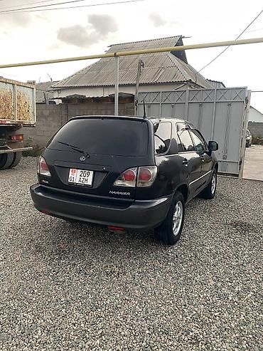 продаю юто: Toyota Harrier: 2002 г., 2.4 л, Автомат, Бензин, Кроссовер — 4