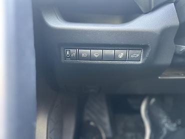 Toyota: Toyota RAV4: 2019 г., 2.5 л, Автомат, Бензин, Кроссовер — 8