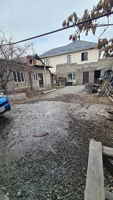 Продажа коттеджей и домов: ❗ПРОДАЮ на ПЕРВОЙ ЛИНИИ по ул. МЕДЕРОВА под БИЗНЕС, 4-х комнатный дом! at lalafo.kg — 8 Продажа коттеджей и домов: ❗ПРОДАЮ на ПЕРВОЙ ЛИНИИ по ул. МЕДЕРОВА под БИЗНЕС, 4-х комнатный дом! — 8