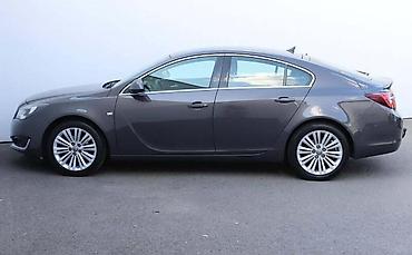 zeleno: VRATA ZA OPEL INSIGNIA OD 2009. DO 2017. GOD. | Polovni originalni — 2