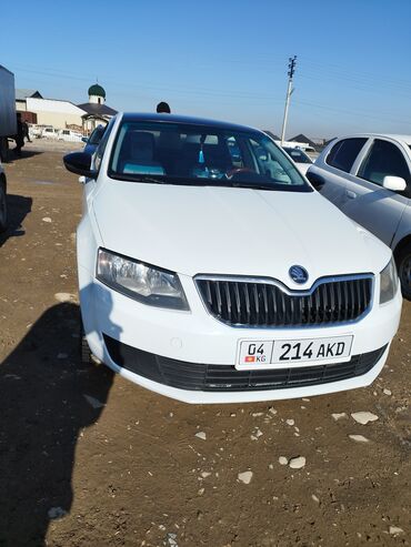 Skoda: Skoda Octavia: 2016 г., 1.6 л, Механика, Бензин, Седан