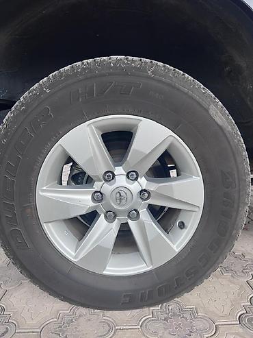 диски 17 хундай: Дөңгөлөктөр монтажда 265 / 65 / R 17, All-season, Колдонулган, Комплект, Жол тандабастар (АТ/МТ), Куйма, тешиктери - 6 — 6