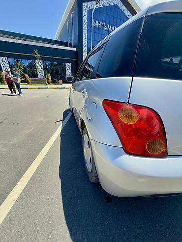 тоето пикник: Toyota Ist: 2004 г., 1.3 л, Автомат, Бензин, Хэтчбэк — 9