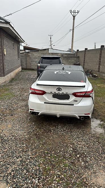 corolla 2016: Toyota Camry: 2020 г., Бензин — 3