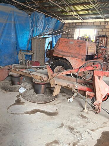 Traktorlar: Belarus MTZ 80 traktoru və pres baxlayan rotornu disqi dırmıq təzədi — 10