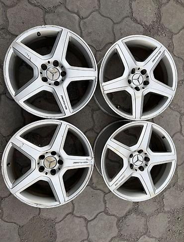 Литые Диски R 18 AMG, Комплект, отверстий - 5, Б/у at lalafo.kg Литые Диски R 18 AMG, Комплект, отверстий - 5, Б/у